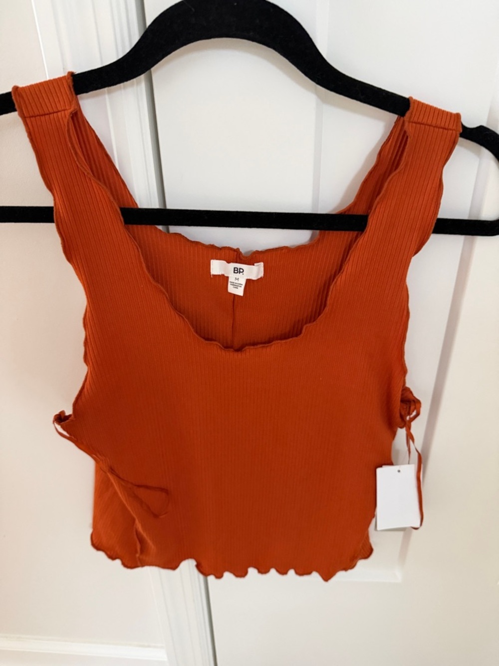 bp Scalloped Ribbed Tank Top in Burnt Orange
